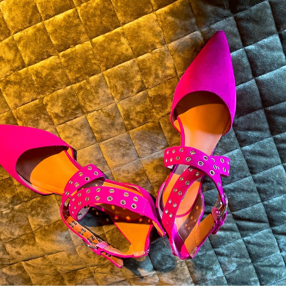 Hot pink suede buckled flats. Casual or dress. Like new!